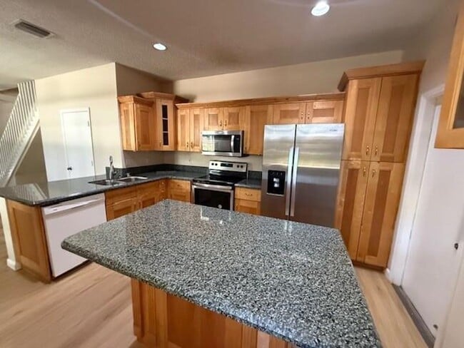 Photo - 1896 Madeira Dr House