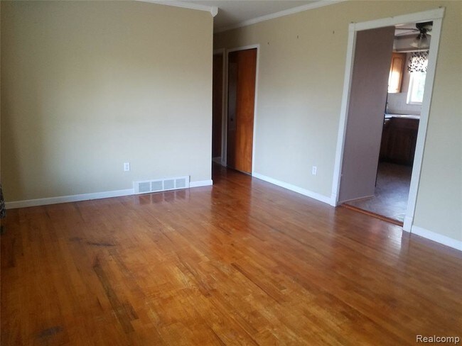 Building Photo - 15129 Elderwood Dr