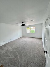 Building Photo - 340 Clover Glen Ct