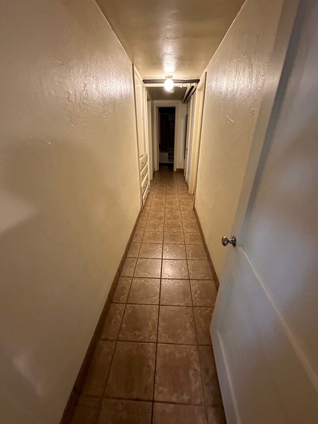 Building Photo - Brick House Duplex