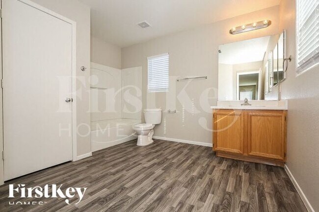 Foto del edificio - 8313 Vickers Canyon St