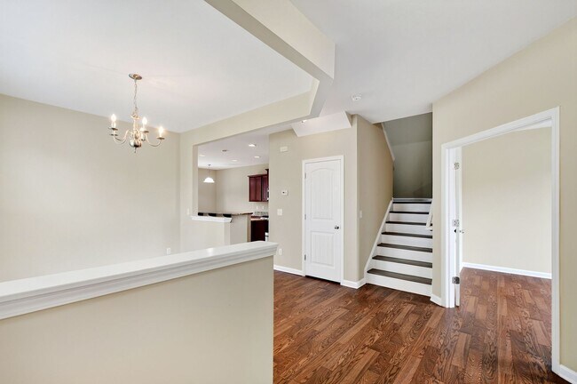 Foto del edificio - 4490 Middletown Dr
