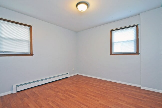 Building Photo - 2 Bed | 2 Bath W/ Garage in Heart of Colum...