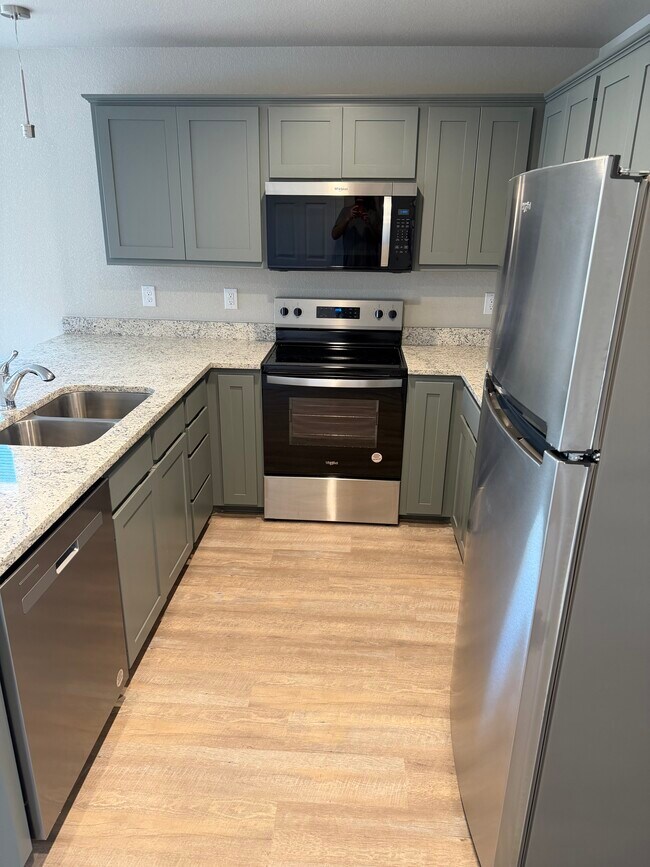 Foto del edificio - 1012 N Plum St