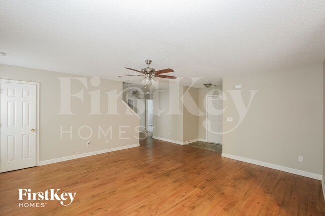 Building Photo - 11114 Palestrina Rd