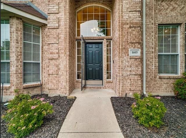 Building Photo - 1605 Oak Brook Ln