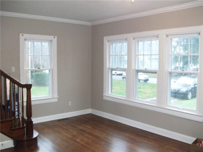 Building Photo - 4633 Hinesley Ave