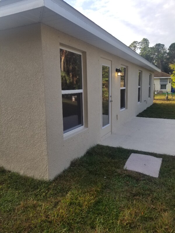Foto del edificio - 2043 Ananas Rd