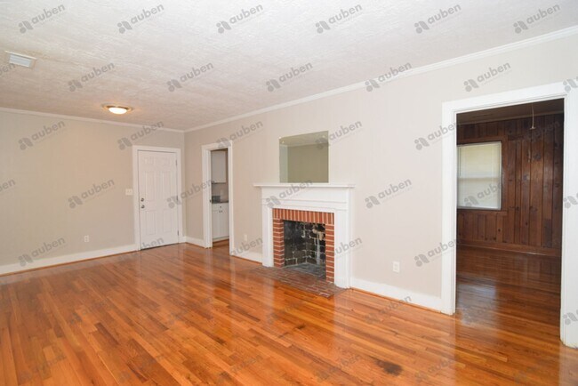 Foto del edificio - $1,200 - 2 bed/1 bath home for lease!, TOT...