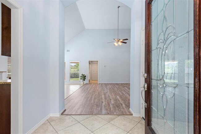Foto del edificio - 28223 Sweet Oak Ln