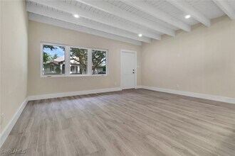 Building Photo - 5150 Sand Dollar Ln