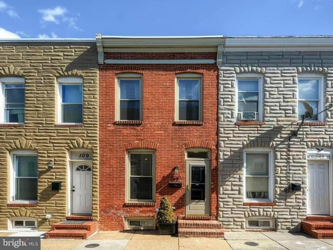 Building Photo - 107 N Glover St