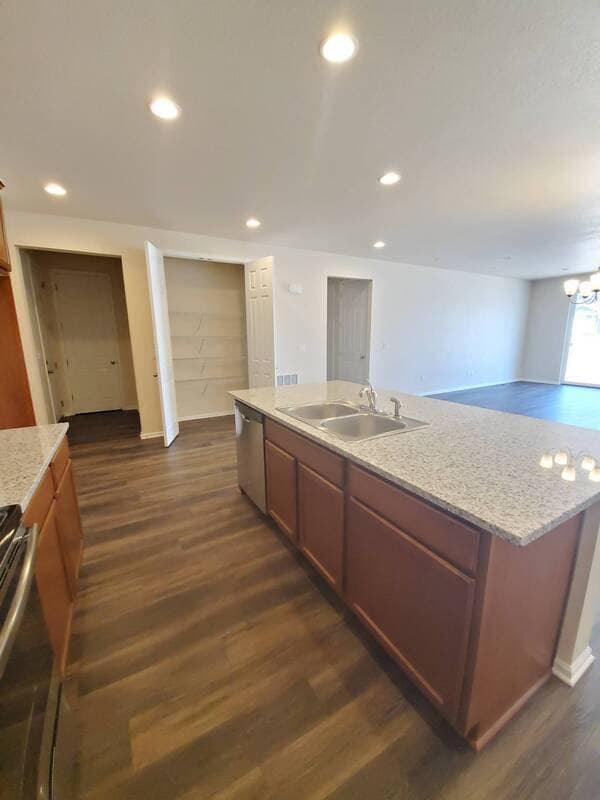 Building Photo - 1848 Tinkers Dr