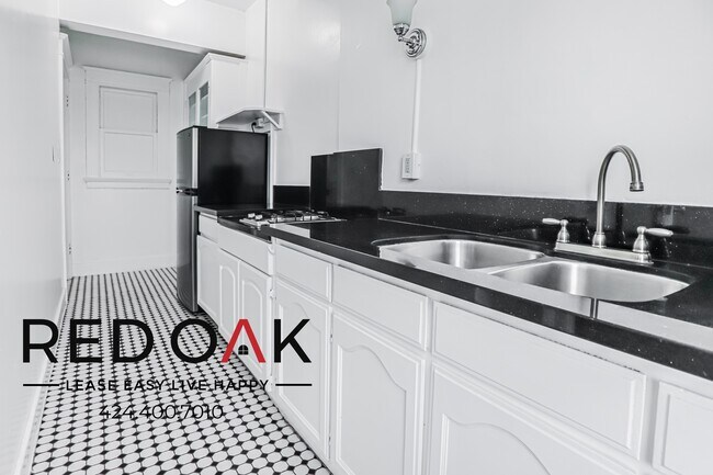 Building Photo - MOVE IN SPECIAL! Charming Remodeled Studio...
