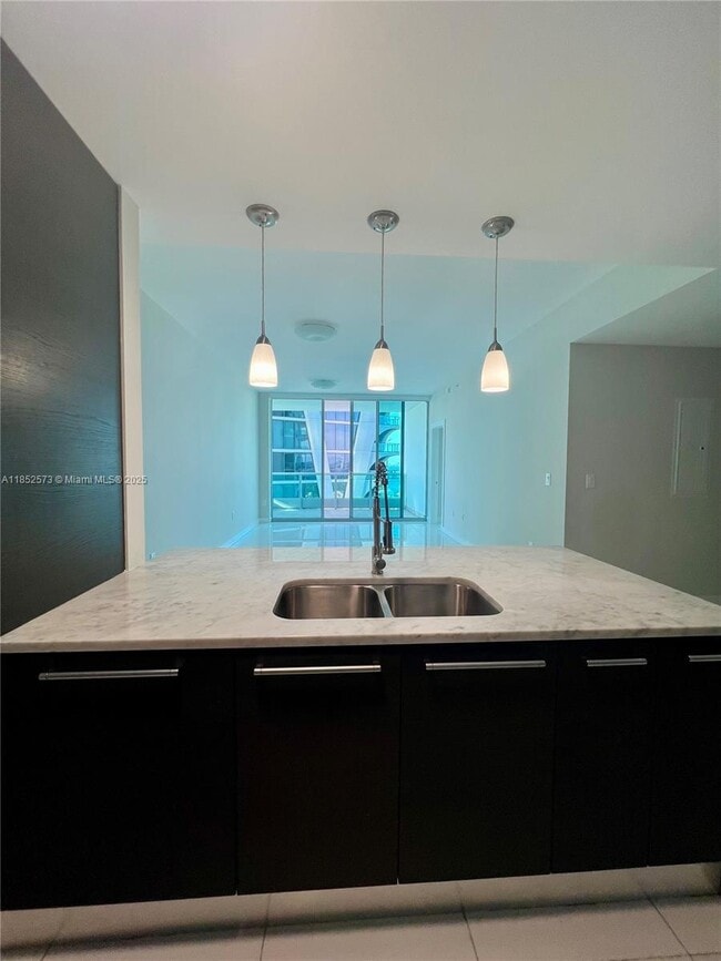 Building Photo - 900 Biscayne Blvd