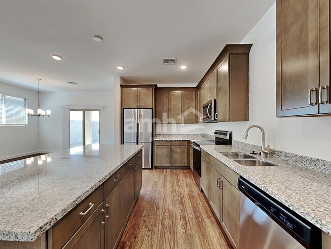 Foto del edificio - 4214 S 105th Dr