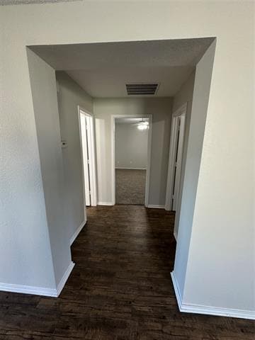 Building Photo - 1441 Ashview Cir