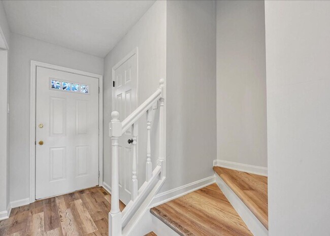 Foto del edificio - Town Home