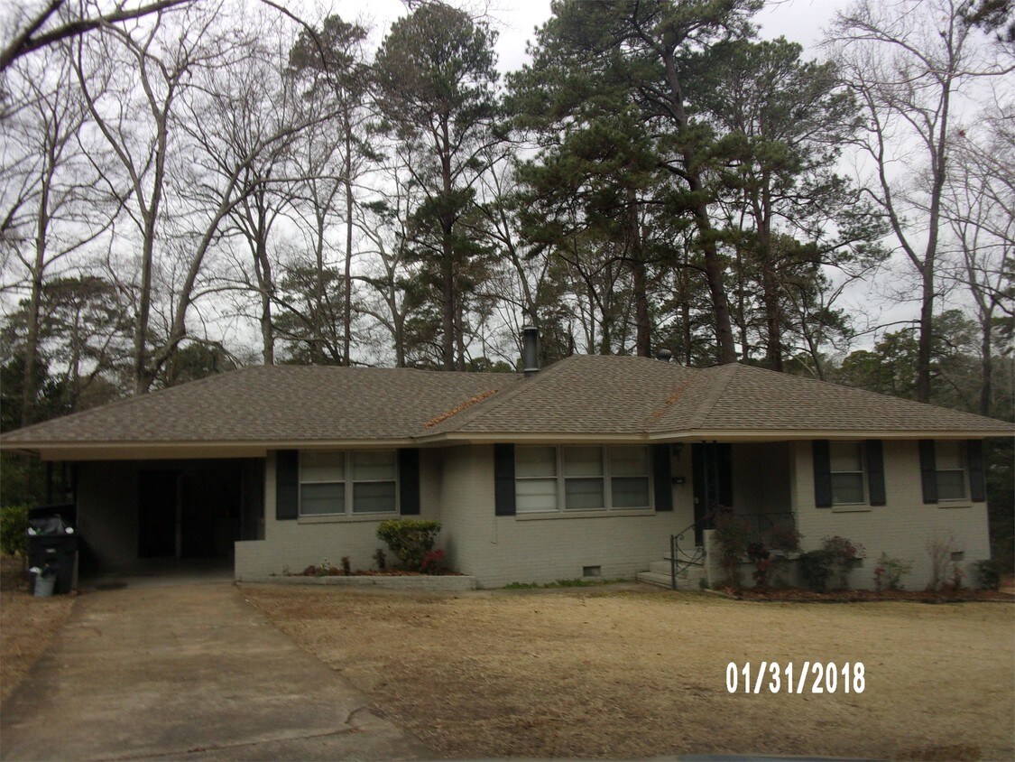 1607 Ridge Dr, Ruston, LA 71270 House for Rent in Ruston, LA