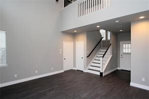Building Photo - 63 Woodlily Pl