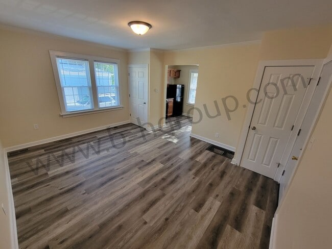 Foto del edificio - 6743 12th Ave