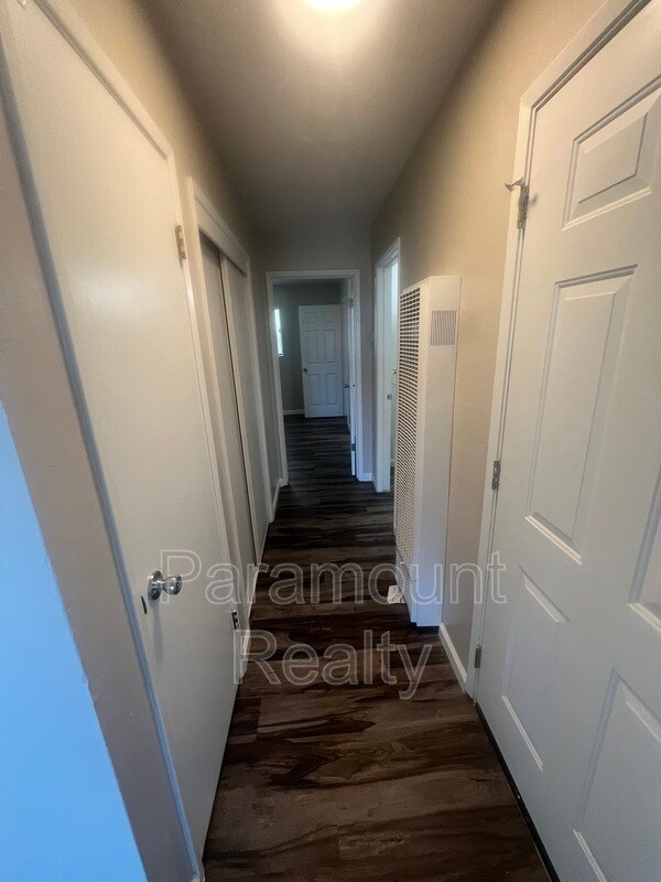Foto del edificio - 25684 Spring Dr