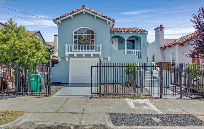 Photo - 2106 57th Ave Townhome