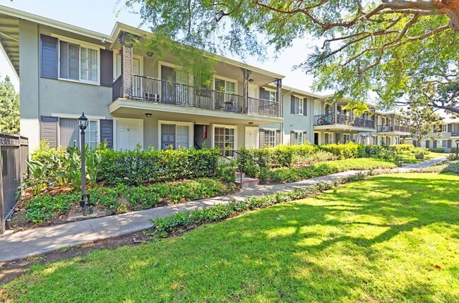 Building Photo - Park Magnolia Apartments
