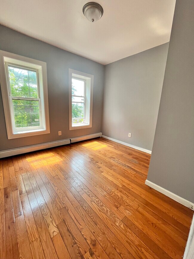 554 Ave C 4D - 544 Avenue C
