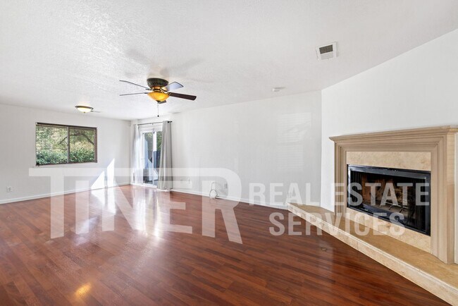 Foto del edificio - 10299 Octavia Way