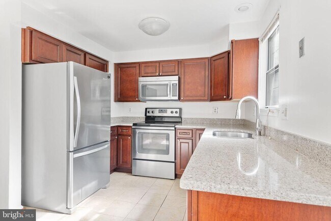 Foto del edificio - 31 Palmer Ct