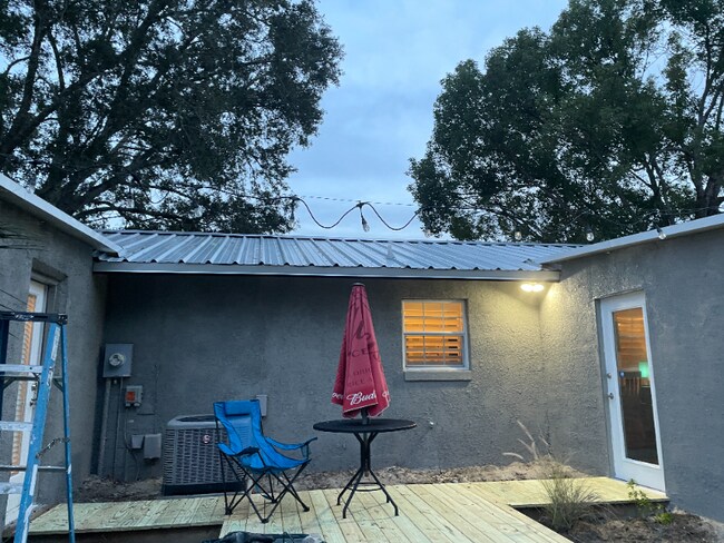Building Photo - 3845 SW 148th Pl