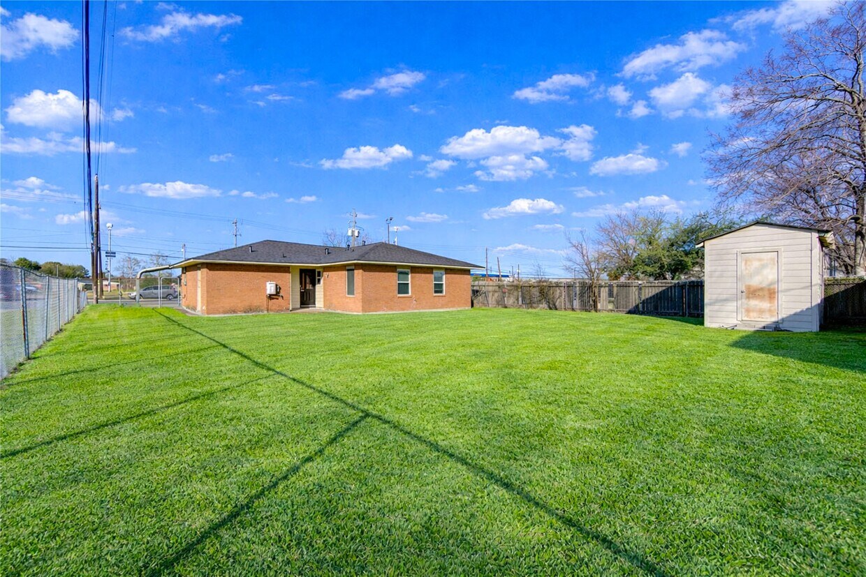 Foto del edificio - 2714 Southmore Ave