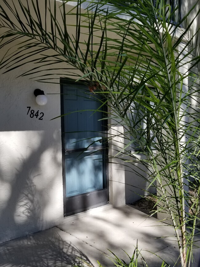 Foto del edificio - 7842 Eagle Creek Dr