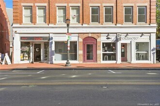 Building Photo - 131 Washington St