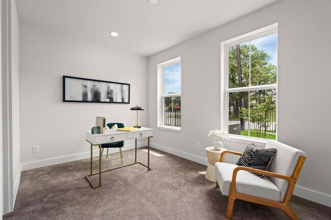 Foto del edificio - 3903 Pinemont Dr