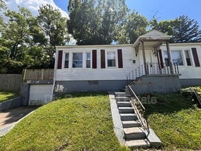 344 W Parkwood Dr