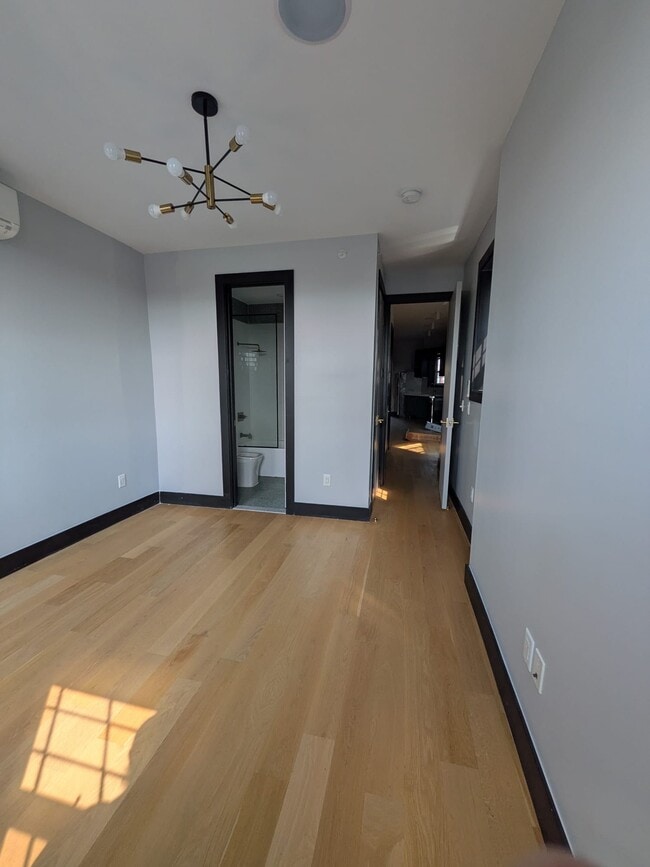 Building Photo - 42 Van Wagenen Ave