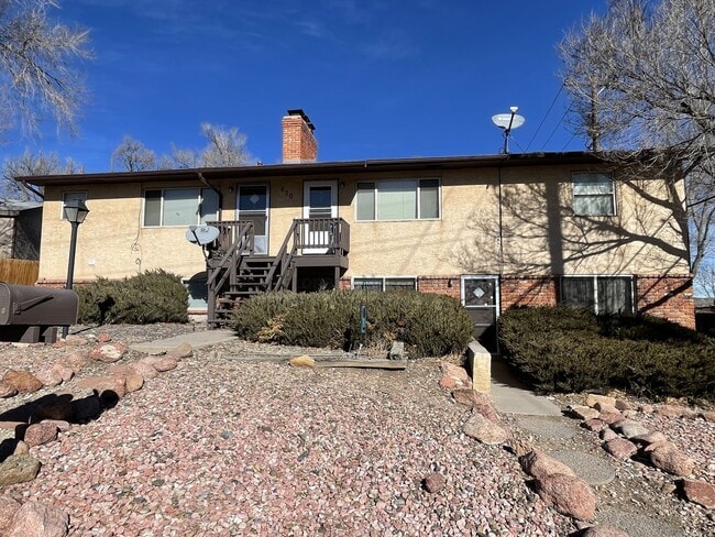 Photo - 670 W. Van Buren St Apartment