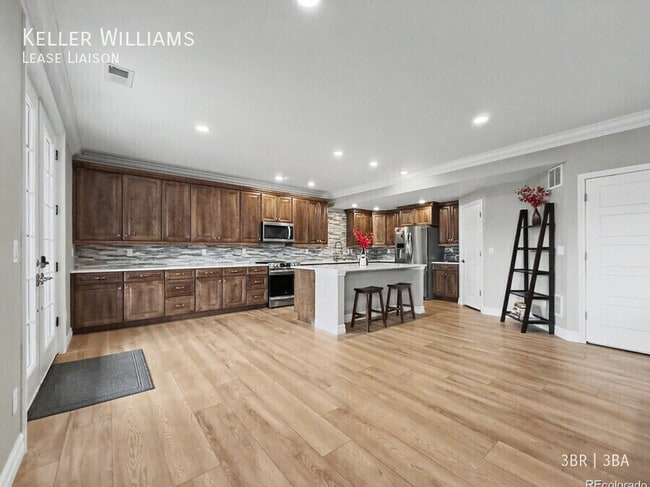 Building Photo - 939 Melting Snow Way