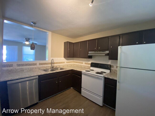 Foto del edificio - 2 br, 1.5 bath House - 2540 Highland Trace