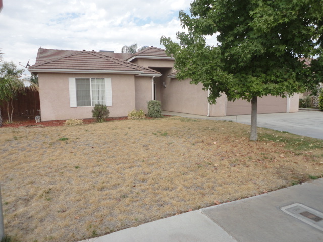 Primary Photo - Beautiful Westside 3 Bedroom 2 Bath Home