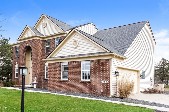 Foto del edificio - 344 W Columbine Ln