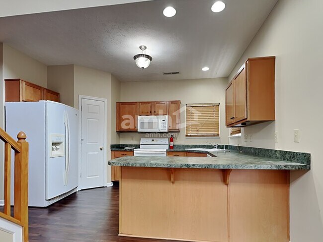 Foto del edificio - 1247 Yellowstone Way