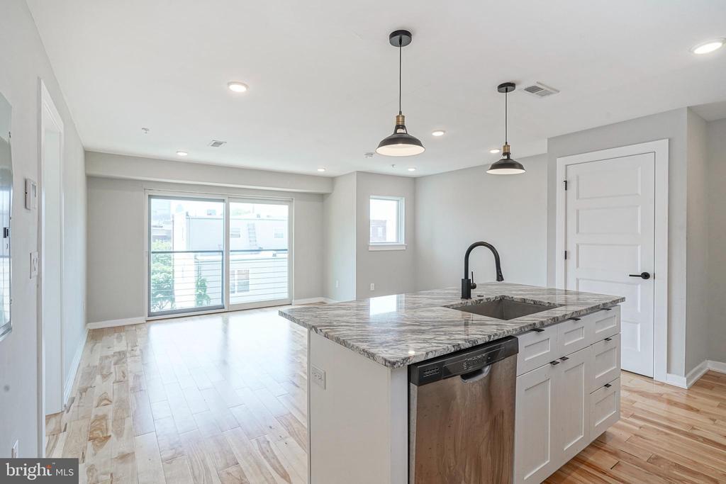 Foto principal - 1710 Cambridge St
