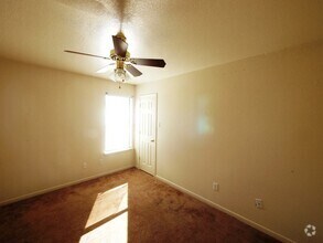 Building Photo - 1108 Nicholas Cir