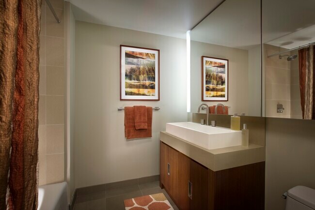 Foto del edificio - 450 W 17th St