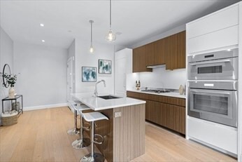 Primary Photo - 100 Shawmut Ave