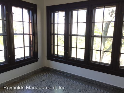 Building Photo - 309 2nd St