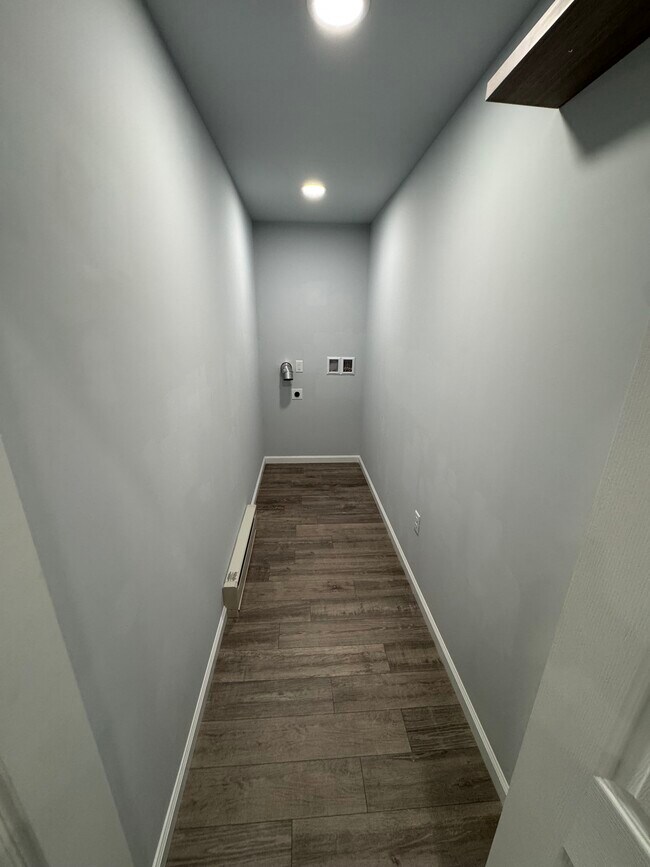 conexión para lavadora/secadora - 415 W Butler Dr